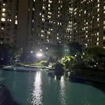 Apartment At Season City