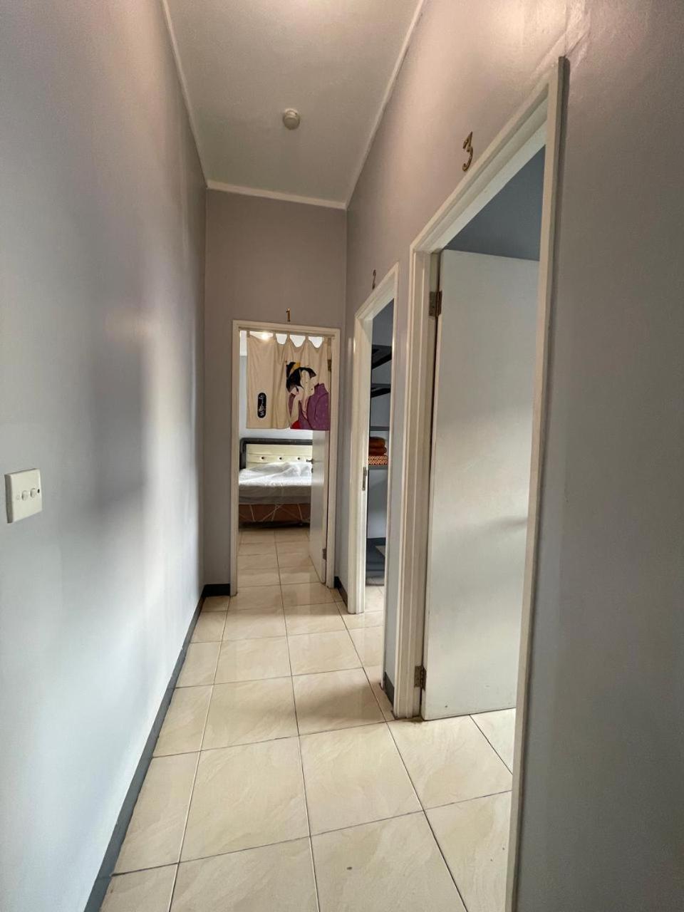 At Season Appartement Jakarta